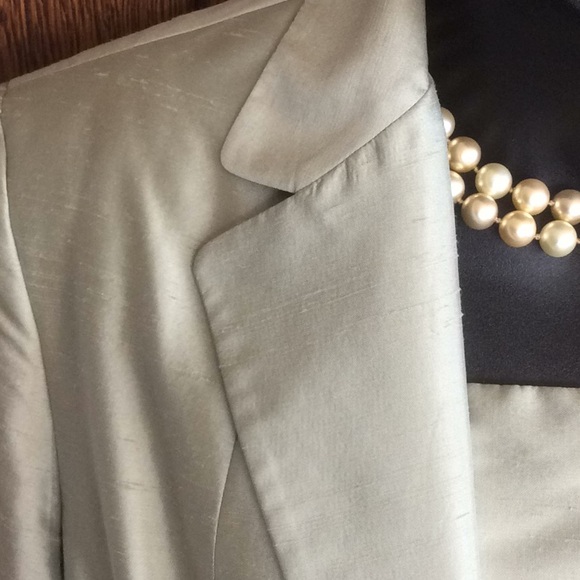 Gorgeous Silk Suit - Picture 3 of 8